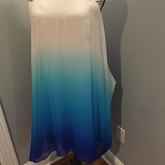 ‼️ ONE DAY SALE‼️ Badgley Mischka Ombré Dress - Picture 6 of 16